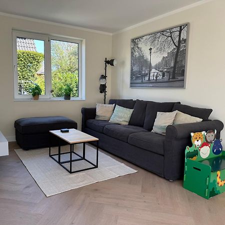 Huebsches Ferienhaus In Ouddorp - Fusslaeufig Zum Strand Und Zentrum Exteriör bild