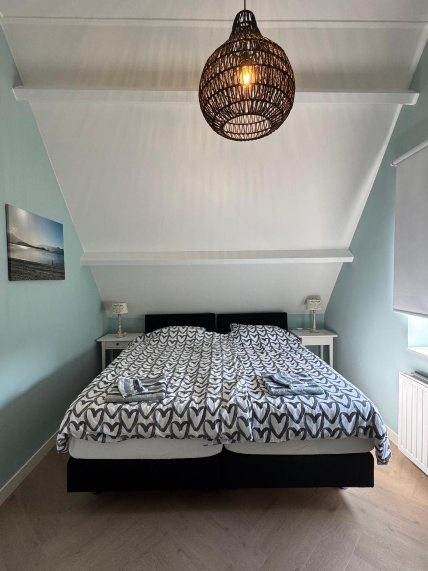 Huebsches Ferienhaus In Ouddorp - Fusslaeufig Zum Strand Und Zentrum Exteriör bild