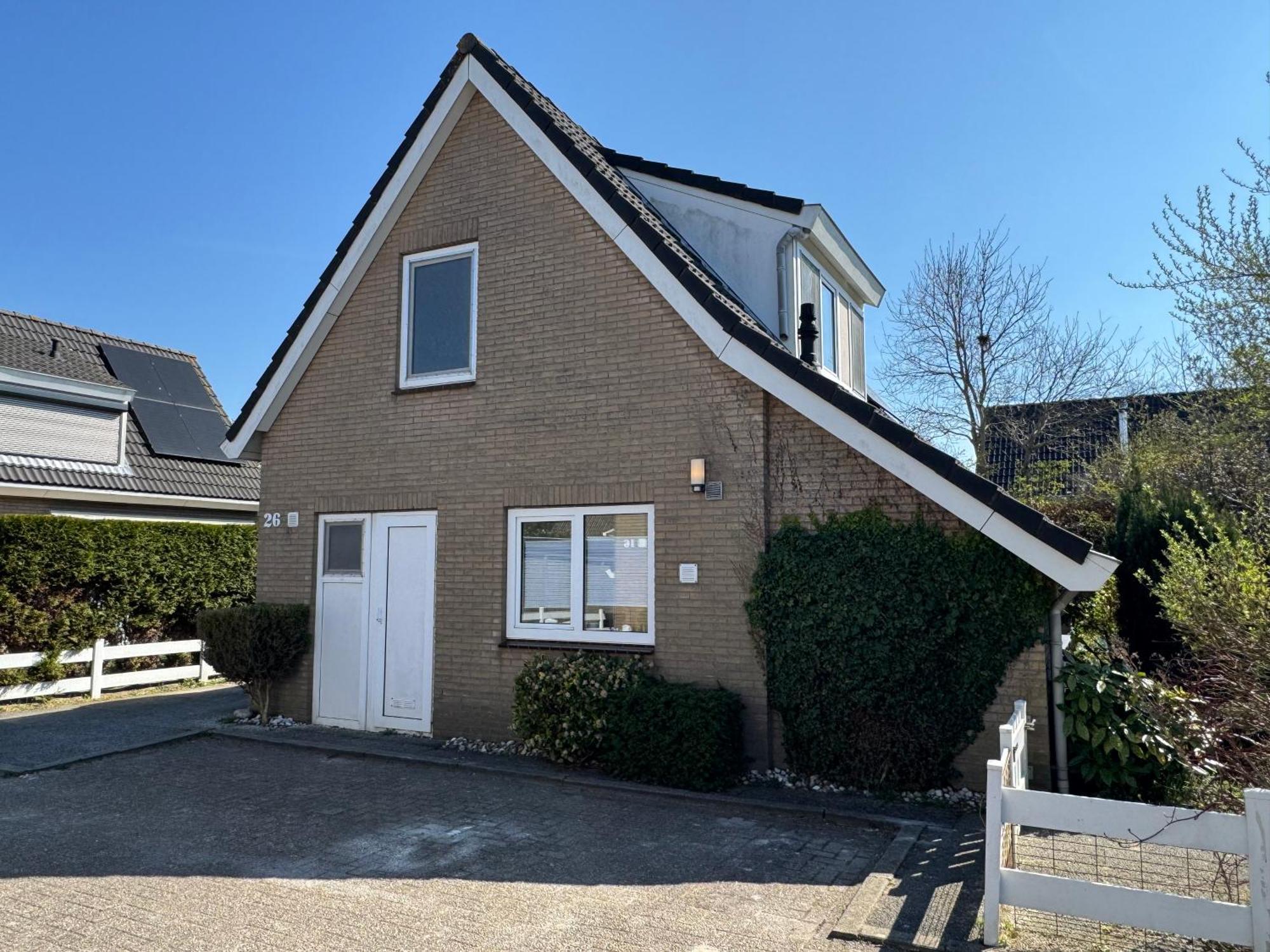 Huebsches Ferienhaus In Ouddorp - Fusslaeufig Zum Strand Und Zentrum Exteriör bild